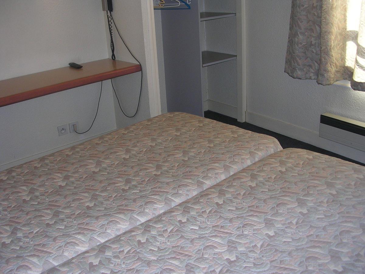 Hotel Asteries Тур Экстерьер фото