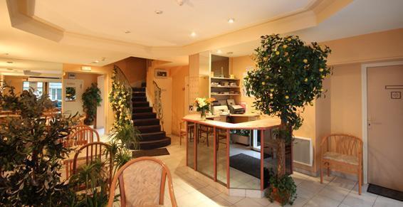 Hotel Asteries Тур Экстерьер фото